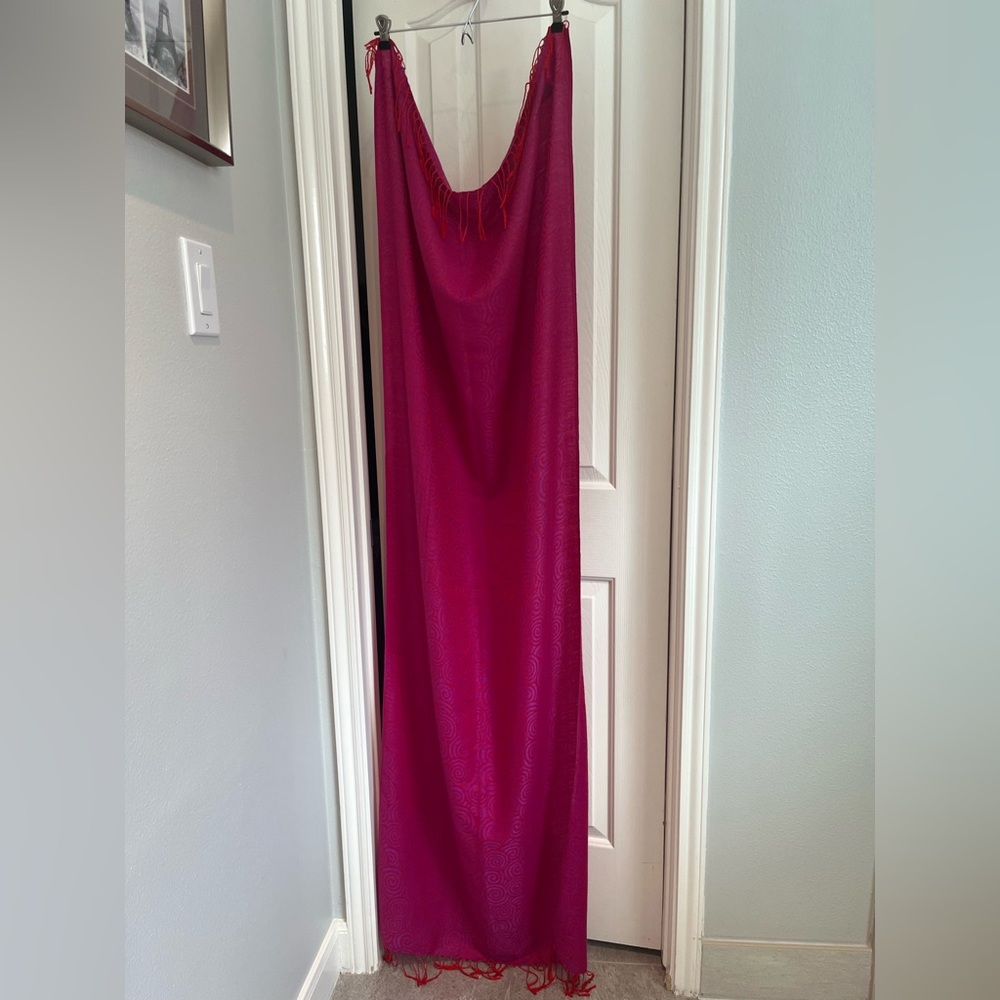 Pashmina Scarf in Fuchsia Pattern - Picture 2 of 11